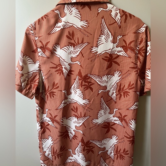 Men’s Cuban collared bird Shirt - Picture 3 of 5